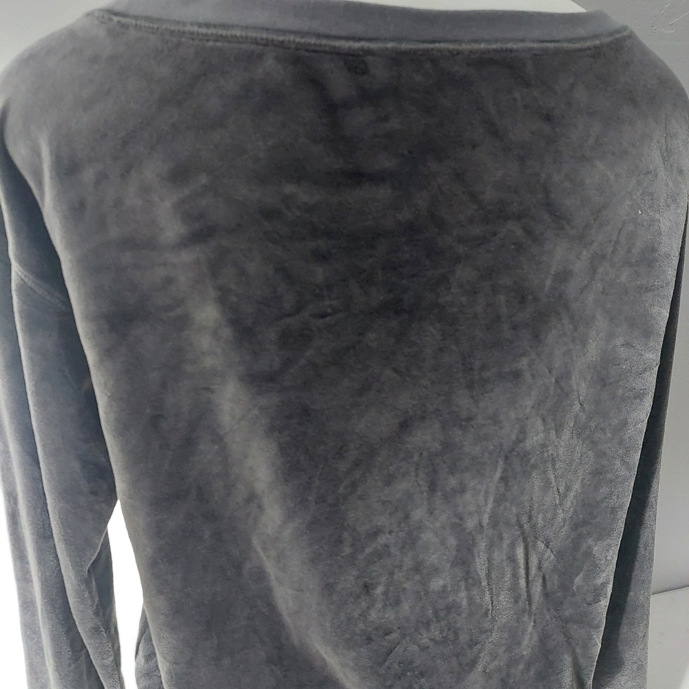 Juicy‎ Couture Gray Sweater Pullover Top Scoop Neck Women Size M Velvet Soft  SJ - Picture 8 of 13